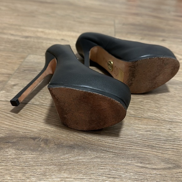 Bebe Platform Leather Heels Sz 5 - Picture 3 of 3